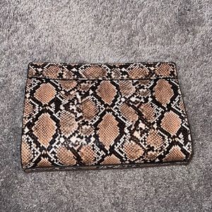 Lulus snake skin clutch NEW